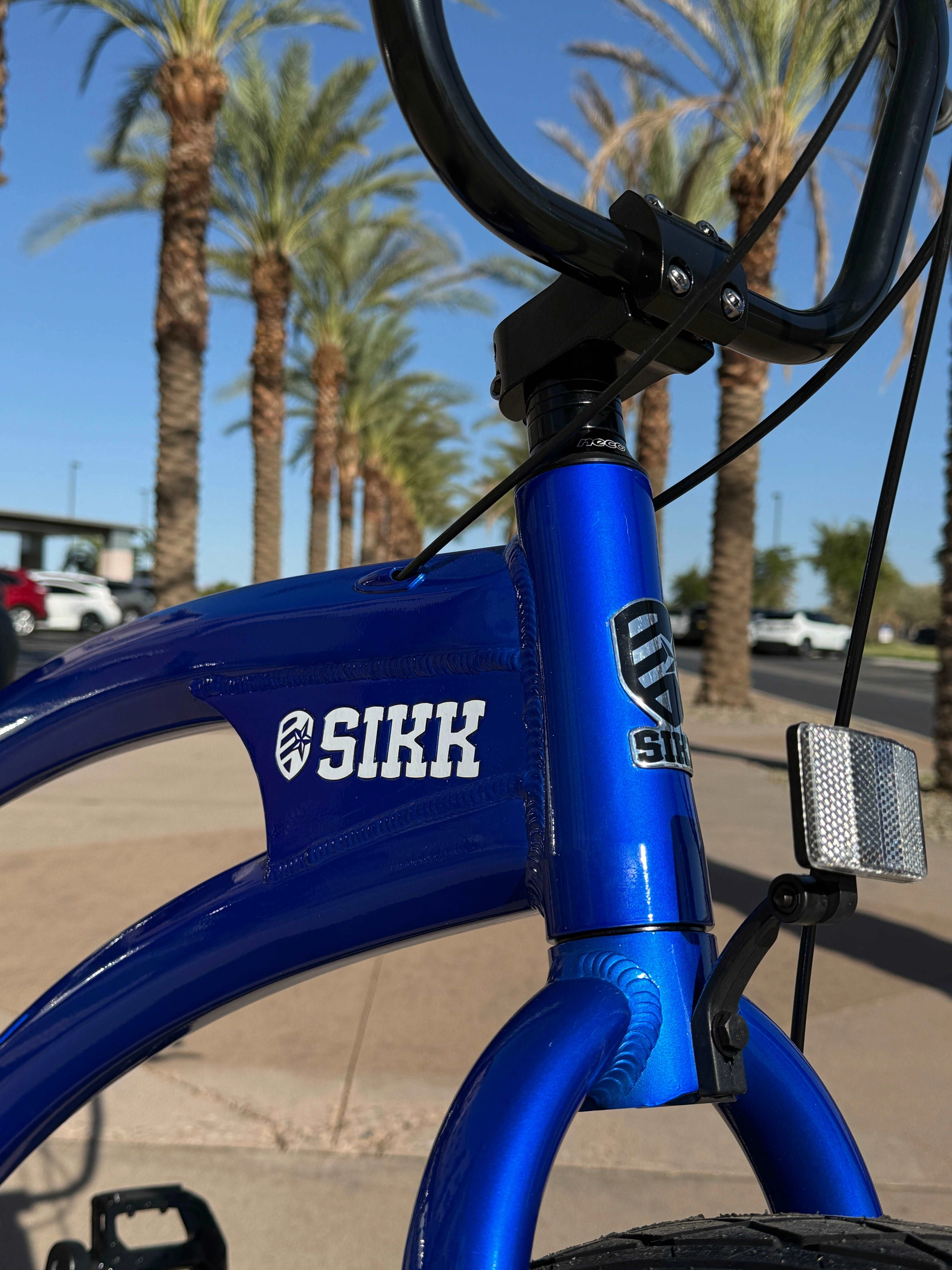**Sikk SS UFO: Blaue Fatbike-Rahmen – 7 Gang, Fahrspaß pur!**